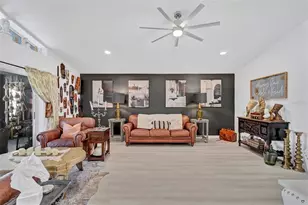 4341 Marcott Cir, Sarasota, FL 34233 - Photo 21