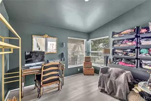 4341 Marcott Cir, Sarasota, FL 34233 - Photo 37