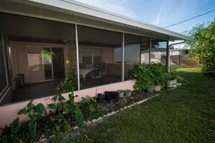 1005 43rd St W, Bradenton, FL 34209 - Photo 21