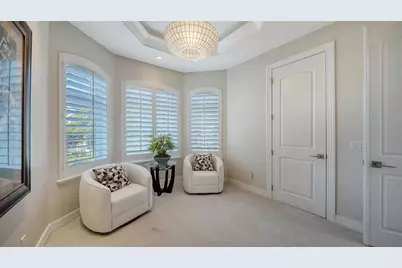 7118 Hawks Harbor Circle, Bradenton, FL 34207 - Photo 9