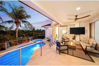 7118 Hawks Harbor Circle, Bradenton, FL 34207 - Photo 3