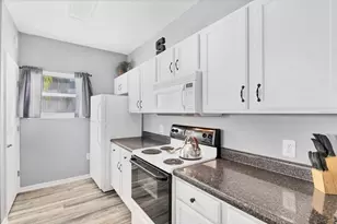 4802 51st Street W, Bradenton, FL 34210 - Photo 15