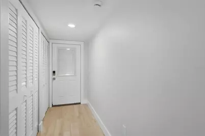 6300 Flotilla Drive #81, Holmes Beach, FL 34217 - Photo 9