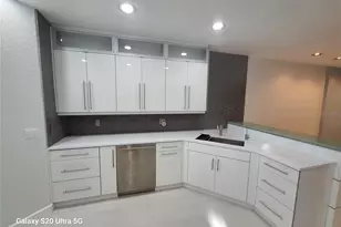 360 Gulf of Mexico Dr, Longboat Key, FL 34228 - Photo 19