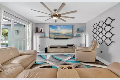 5676 Beneva Woods Circle, Sarasota, FL 34233 - Photo 19