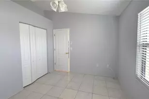 2914 64th St W, Bradenton, FL 34209 - Photo 9