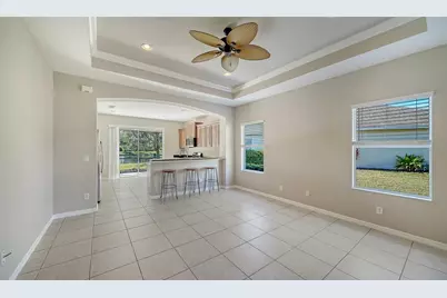 4919 Newport News Circle, Bradenton, FL 34211 - Photo 9