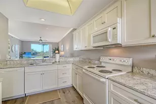 8750 Olde Hickory Ave, Sarasota, FL 34238 - Photo 13