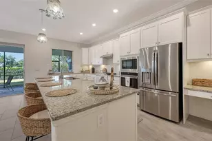 12115 Perennial Pl, Lakewood Ranch, FL 34211 - Photo 13