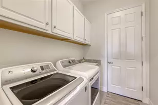 12115 Perennial Pl, Lakewood Ranch, FL 34211 - Photo 33