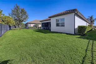 12115 Perennial Pl, Bradenton, FL 34211 - Photo 39