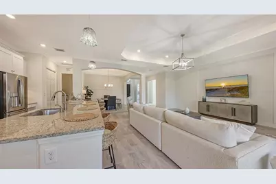 12115 Perennial Place, Lakewood Ranch, FL 34211 - Photo 11