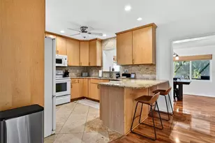 6215 Rodgers Ave, Sarasota, FL 34231 - Photo 13