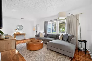 6215 Rodgers Ave, Sarasota, FL 34231 - Photo 11