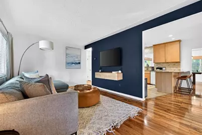 6215 Rodgers Avenue, Sarasota, FL 34231 - Photo 7