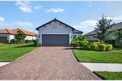 3021 Veneto Court, Lakewood Ranch, FL 34211 - Photo 3