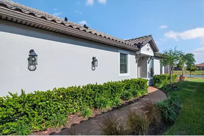 3021 Veneto Court, Lakewood Ranch, FL 34211 - Photo 65