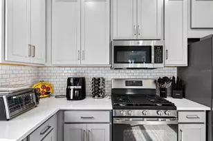 3021 Veneto Ct, Lakewood Ranch, FL 34211 - Photo 13