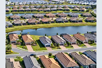 3021 Veneto Court, Lakewood Ranch, FL 34211 - Photo 69