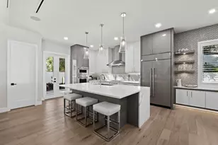 1843 Morris St, Sarasota, FL 34239 - Photo 7