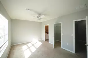 2615 Midnight Pearl Dr, Sarasota, FL 34240 - Photo 13