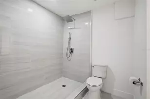 2317 Grove St, Sarasota, FL 34239 - Photo 13