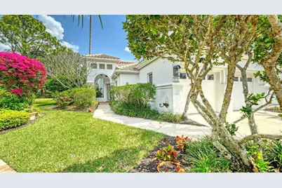 4141 Entrada Court, Sarasota, FL 34238 - Photo 3