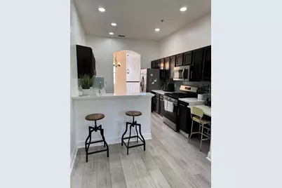 8261 Miramar Way #8261, Lakewood Ranch, FL 34202 - Photo 9