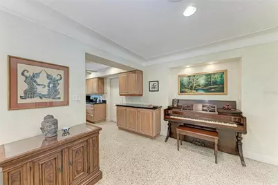 3310 Mineola Drive, Sarasota, FL 34239 - Photo 19