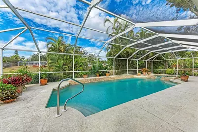 3310 Mineola Drive, Sarasota, FL 34239 - Photo 3