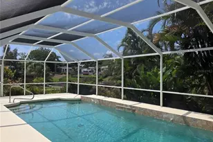 3310 Mineola Dr, Sarasota, FL 34239 - Photo 19