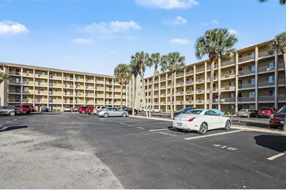 3723 Lake Bayshore Drive #H206, Bradenton, FL 34205 - Photo 3