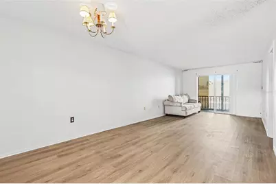 3723 Lake Bayshore Drive #H206, Bradenton, FL 34205 - Photo 7