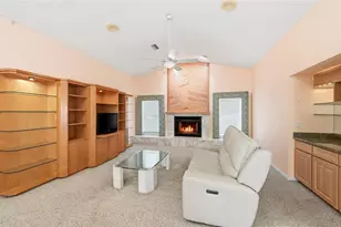 3732 Surrey Ln, Sarasota, FL 34235 - Photo 13