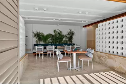 1591 Gulf Of Mexico Drive #410, Longboat Key, FL 34228 - Photo 37