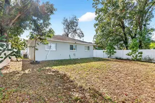 519 29th Ave W, Bradenton, FL 34205 - Photo 5