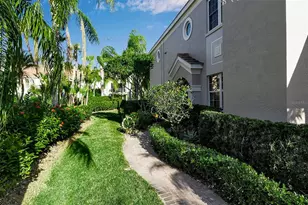 5211 Parisienne Pl, Sarasota, FL 34238 - Photo 5