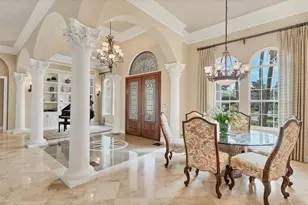 7007 Portmarnock Pl, Lakewood Ranch, FL 34202 - Photo 9