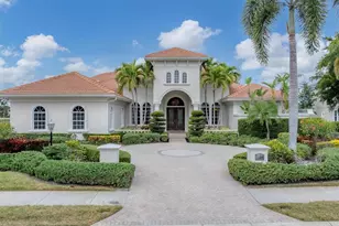 7007 Portmarnock Pl, Lakewood Ranch, FL 34202 - Photo 5
