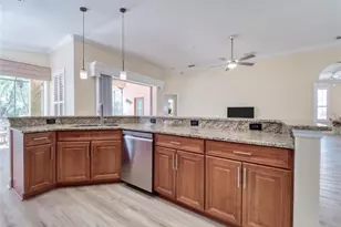 8408 Whispering Woods Ct, Lakewood Ranch, FL 34202 - Photo 19