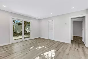 218 32nd St W, Bradenton, FL 34205 - Photo 17