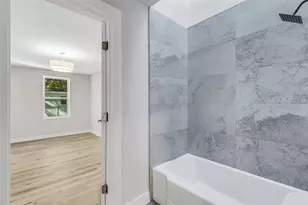 218 32nd St W, Bradenton, FL 34205 - Photo 33