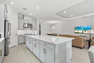 10128 Morning Mist Ln, Sarasota, FL 34241 - Photo 5