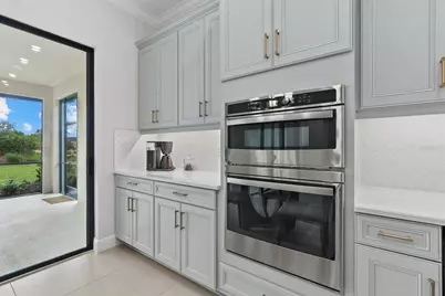 10128 Morning Mist Lane, Sarasota, FL 34241 - Photo 7