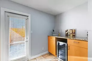 2801 W San Isidro St, Tampa, FL 33629 - Photo 15