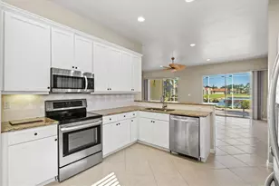 6511 43rd Ct E, Sarasota, FL 34243 - Photo 5