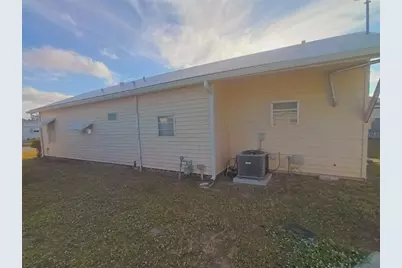 1735 Old Elm Street, Sarasota, FL 34234 - Photo 5