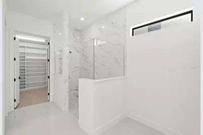 7765 Grande Shores Drive, Sarasota, FL 34240 - Photo 29