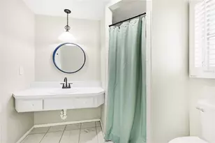 4110 Winthrop St, Sarasota, FL 34232 - Photo 25