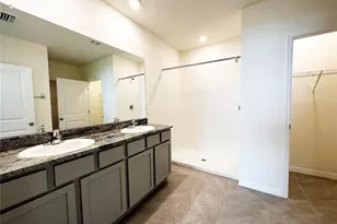 5117 Vecchio Ct, Bradenton, FL 34211 - Photo 17